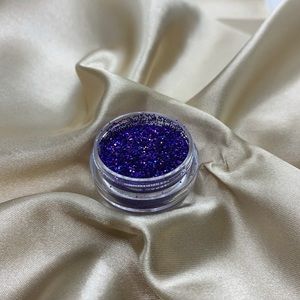 Cosmetic glitter